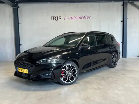 Ford Focus Wagon 1.5 EcoBoost ST-Line X -BTW -El. trekhaak -Standkachel -Camera -Head-Up -Sportstoel