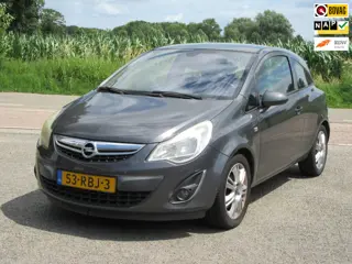 Opel Corsa 1.4-16V Cosmo