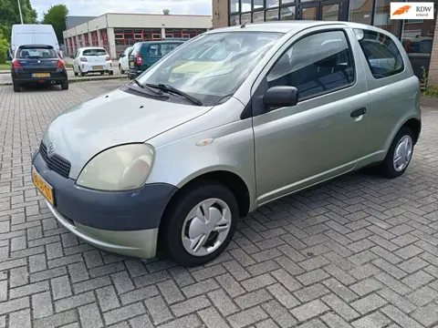 Toyota Yaris 1.0-16V VVT-i Eco