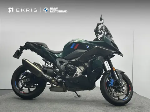 BMW M 1000 XR
