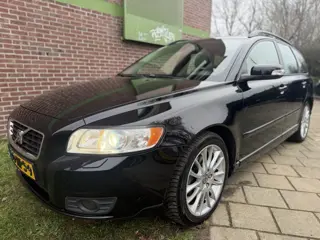 Volvo V50 1.8 Edition II*2009*Clima|Cruise|Nav|Lmv|Xenon