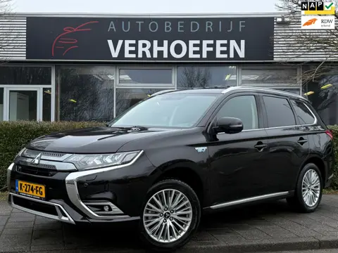 Mitsubishi Outlander 2.4 PHEV Intense+ - FULL OPTION - PANORAMADAK - STUUR / STOEL VERW - 360 CAMERA