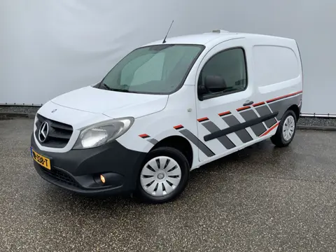 Mercedes-Benz Citan 109 CDI Elec Dakventilator Trekhaak 1050 kg Euro 5