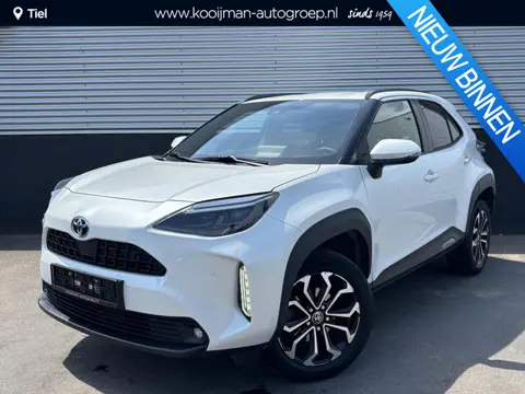 Toyota Yaris Cross 1.5 Hybrid Dynamic PLUS Dodehoekdetectie, Stoelverwarming, Parkeersensoren voor +