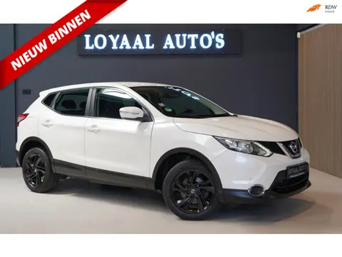 Nissan Qashqai 1.2 Acenta | CRUISE | AIRCO | TREKHAAK | PDC | STOELVERW. | NAVI | APK.