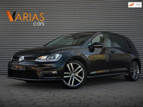 Volkswagen Golf 1.4 TSI ACT Business Edition R-line Connected