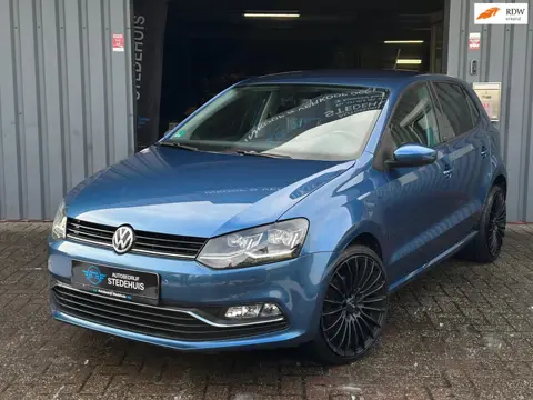 Volkswagen POLO 1.2 TSI Highline Navigatie l PDC l Led