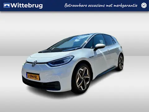 Volkswagen ID.3 First Plus 58 kWh / App Connect / Navi / 19" lm velgen / IQ light
