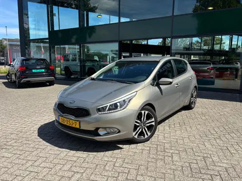 Kia Cee'd 1.6 GDI Comfort Pack INRUILKANJER! (Airco, Cruise Control, Stoel/Stuurverwarming, Multimed