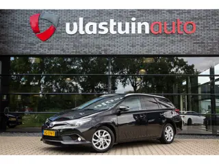 Toyota Auris Touring Sports 1.8 Hybrid Lease , Panoramadak, Cruise control, Achteruitrijcamera,