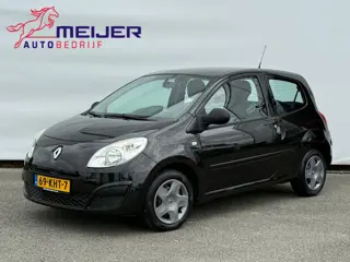 Renault Twingo 1.2 Authentique Airco | Trekhaak | AllSeason | Centraal + AB | Airco !!