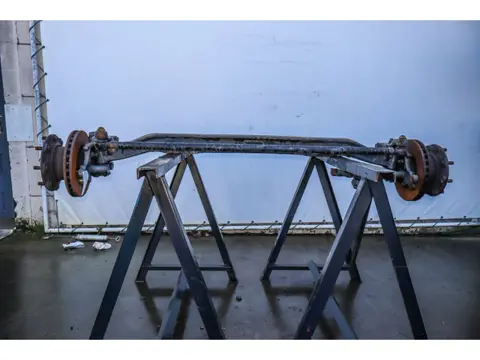 Mercedes-Benz VL3/23DC-5.3 (bj 2013)