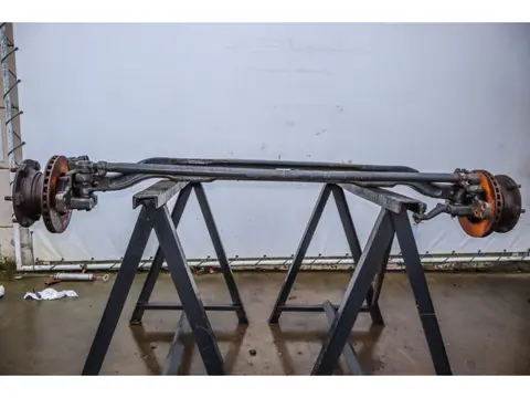 Mercedes-Benz VL2/21 DC-4.1 (bj 2013)