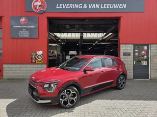 Kia Niro 1.6 GDi Hybrid DynamicLine automaat/ Parkeersensoren v+a/ Camera/ Navigatie/ Rijklaarprijs!