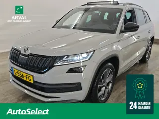 Skoda Kodiaq 1.5 TSI 150pk Sportline Business 5P | Panoramadak | Stuur- en Stoelverwarming | Camera 