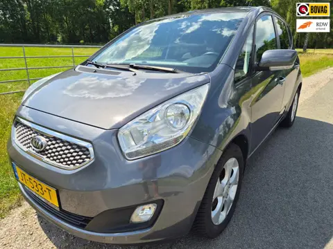 Kia Venga 1.6 CVVT X-ecutive AUTOMAAT! top ond. met trekhaak, stoelverw. airco