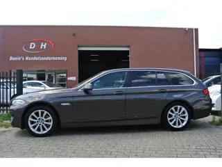 BMW 5-serie Touring 520i automaat leder trekhaak inruil mogelijk nap