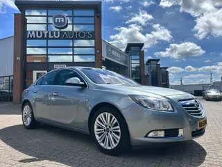 Opel Insignia 1.4 Turbo EcoFLEX Cosmo LEDER XENON MEMORY NAP