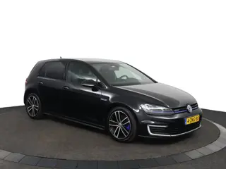 Volkswagen Golf 1.4 TSI GTE 2015 - Dashcam - Navi - Cruise - DSG - NAP!