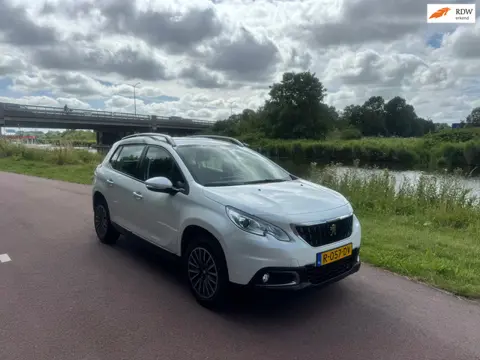Peugeot 2008 1.2 PureTech Allure |Dis=V.V|NW APK|Luxe|