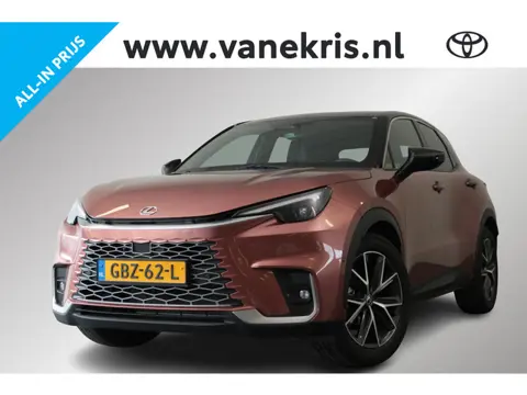 Lexus LBX Cool 2WD, Advanced Pack, Mark Levinson