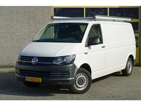 Volkswagen Transporter 2.0 TDI L2H1 Comfortline BJ2018 Pdc | Navi | Trekhaak | App-Connect | Airco |