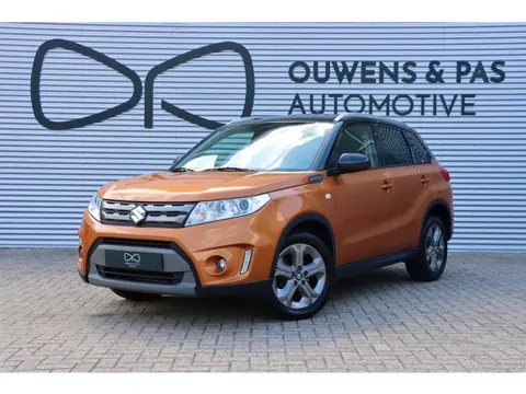 Suzuki Vitara 1.6 Exclusive | NAVIGATIE | STOELVERW. | CRUISE | AIRCO