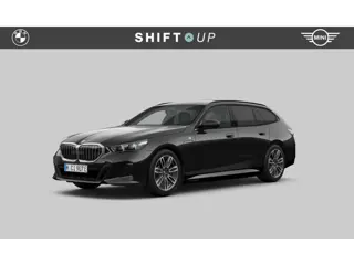BMW 5-serie Touring 530e M-Sport | Elektr. Trekhaak | Driving Assistant Plus