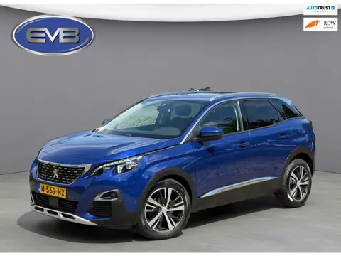Peugeot 3008 1.2 PureTech AUTOMAAT Allure, achteruitrijcamera, luxe uitvoering, navigatie, cruise co