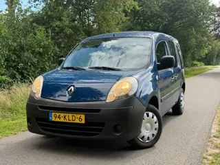 Renault Kangoo Family 1.6 Authentique | 5-Persoons + Radio + Trekhaak Nu € 3.450,-!!!