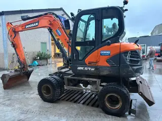 Doosan DX57W-7 (bj 2022)
