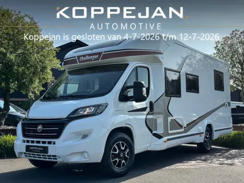 Challenger 398 XLB 150PK Automaat | FULL AIRCO | QUEENSBED | ACHTERUITRIJCAMERA | CRUISE | ZONNEPANE