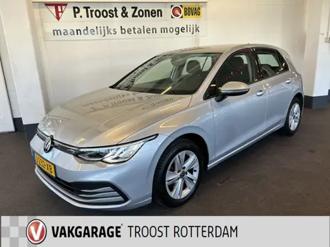Volkswagen Golf 1.0 TSI Life | Adaptieve cruise control | Climate control | Nederlands geleverd | Ap