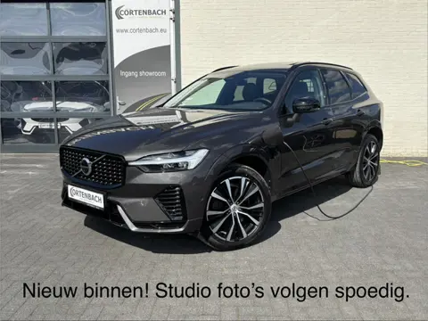 Volvo XC60 2.0 T6 Plug-in hybrid AWD Plus Dark Long Range | Panorama dak | Adaptieve cruise | Memory