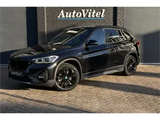 BMW X1 xDrive25e | Leder | Memory | Trekhaak | Camera | Head-Up | Comfort Access