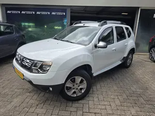 Dacia Duster 1.2 TCe 4x2 10th Anniversary | 2E EIGENAAR | 12MND GARANTIE | CAMERA | NAVI | LAGE KM |