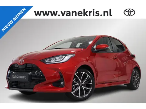 Toyota Yaris Cross 1.5 Hybrid 115 Dynamic, Comfort Pack, Inruilpremie €2.000! BSM, Sensoren, Apple C