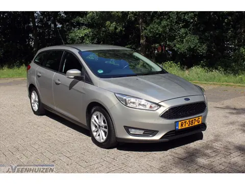 Ford FOCUS Wagon 1.5 TDCI Trend Edition (bj 2015)