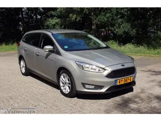 Ford FOCUS Wagon 1.5 TDCI Trend Edition (bj 2015)