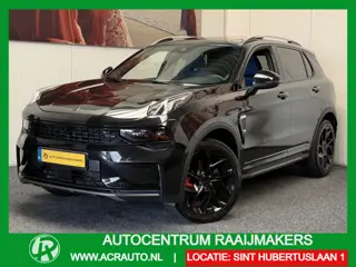 LYNK &CO 01 1.5 MY 23 BLACK LINE PREMIUM ZWARTE HEMEL RODE REMKLAUWEN 360 CAMERA ADAPTIVE CRUISE CON