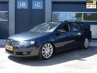 Volkswagen Passat Variant 3.2 V6 Highline 4Motion Automaat Navi / Apple Car Play / Xenon / ECC / NL-