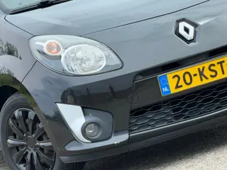 Renault Twingo 1.2-16V Authentique| Noir Nacré | Airco | Compact | Zuinig | Nette Auto!