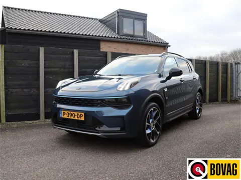 Lynk & Co 01 1.5 NL-auto, trekhaak, pano (bj 2022)