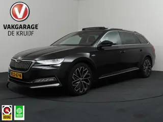Skoda Superb 1.4 TSI iV PHEV Laurin & Klement | 360° Camera | Trekhaak | Panoramadak!