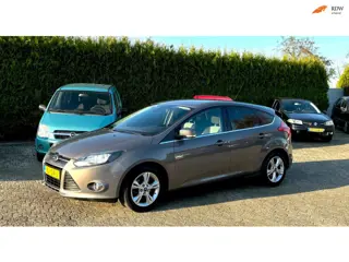 Ford Focus APK NIEUW AIRCO NAVI GOED RIJDEND LEUKE AUTO