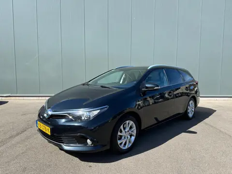 Toyota Auris Touring Sports 1.8 Hybr. Trend PANORAMADAK | ONDERHOUDSBOEKJE | NAP !