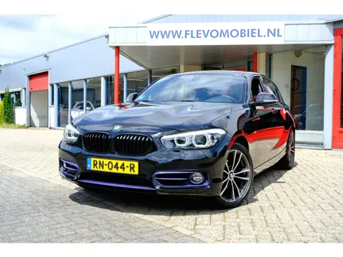 BMW 1-serie 116i Edition Sport Line Shadow Executive Navi|Sportstoelen|LMV|Clima