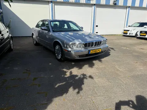 Jaguar XJ 3.5 V8