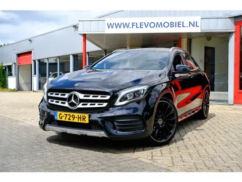 Mercedes-Benz GLA-klasse 180 Business Solution AMG Aut. Navi|LED|Clima|Leder-Alcantara|LMV|Cam