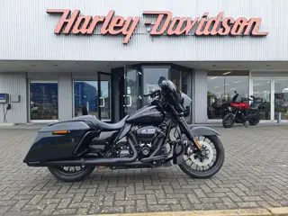 Harley-Davidson FLHXS Street Glide Special 114 (bj 2019)